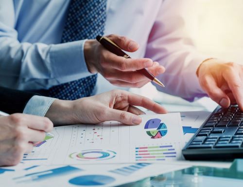 Chia sẻ kinh nghiệm thành công từ các chuyên gia trong ngành sơn.